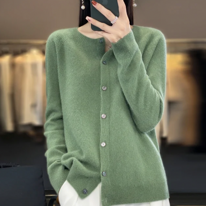 Avia | Cozy Cardigan