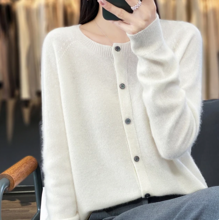 Avia | Cozy Cardigan